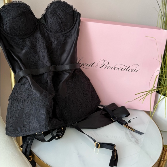 Agent Provocateur Andee Waspie Black Corset Size 2 - Small New